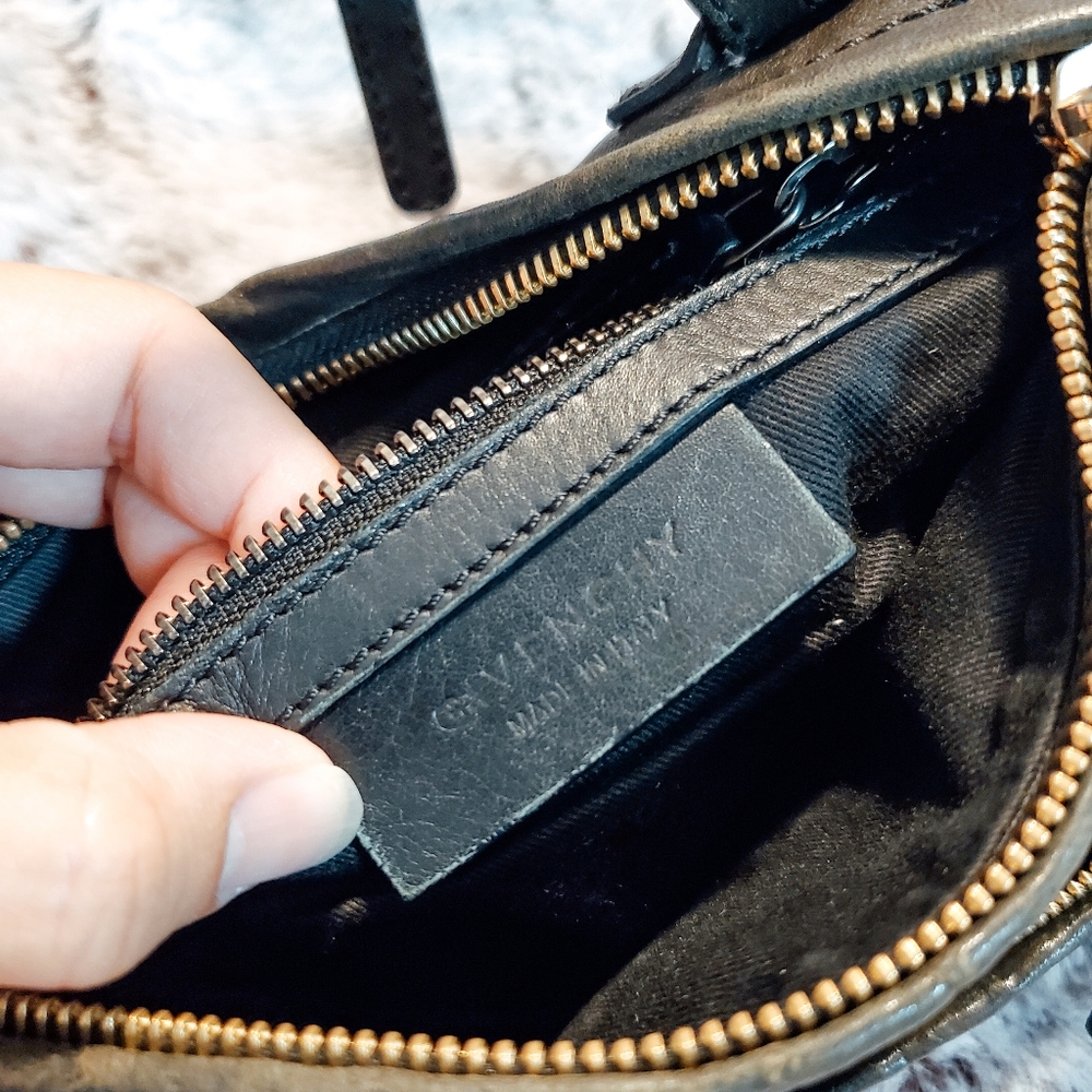 Givenchy Pandora Mini Crossbody Sling Bag - Picture 4 of 16